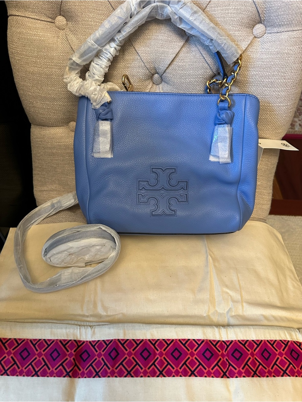 BWT Tory Burch Periwinkle Pebbled Leather Shoulder Bag/Crossbody